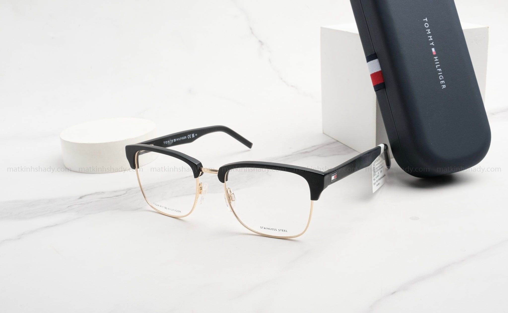 Tommy Hilfiger Clubmaster Read - Black & Gold